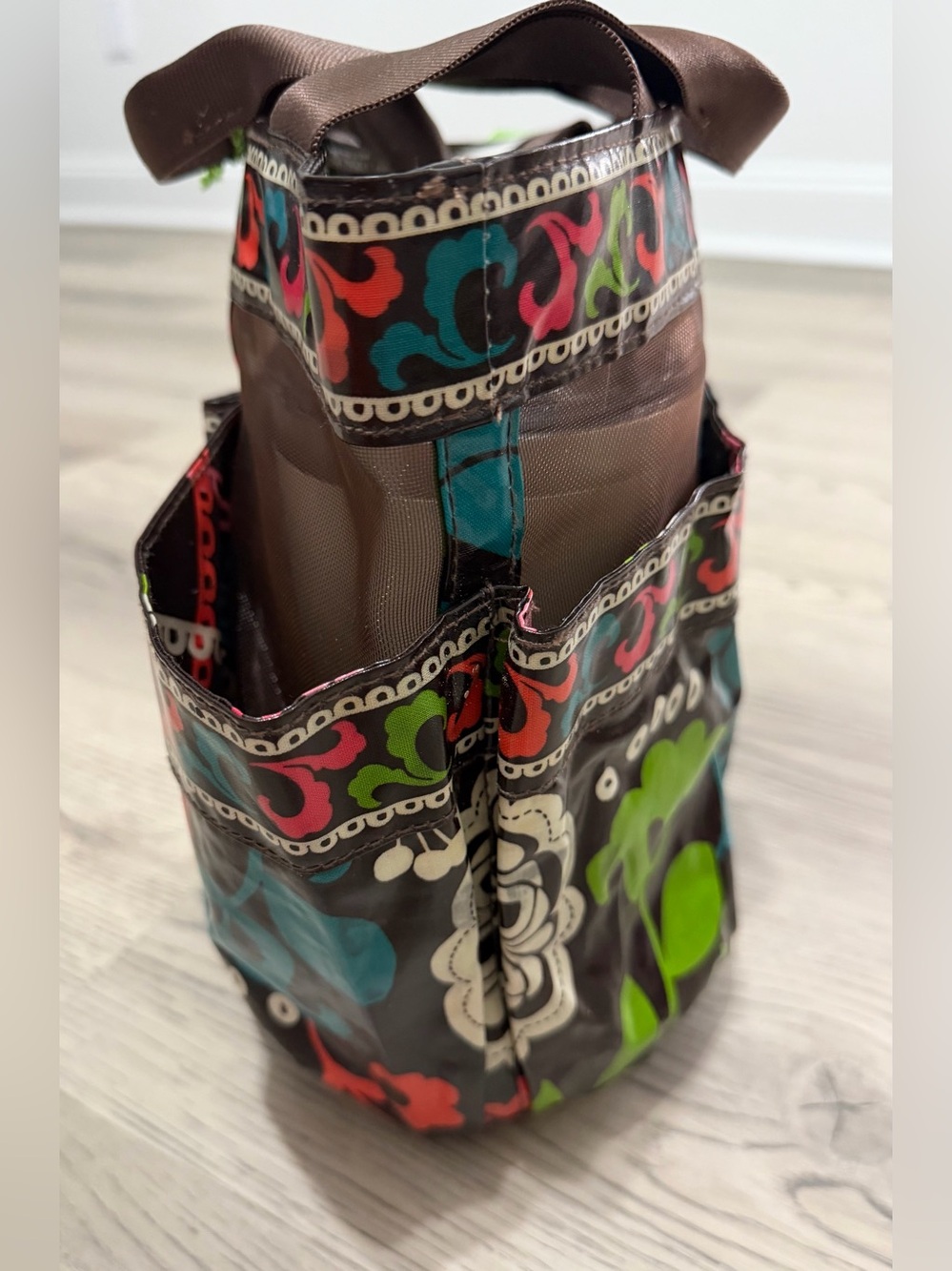 NEW Vera Bradley “Lola” Shower Caddy Mesh Freestanding Bottom Water Resistant - Picture 5 of 11